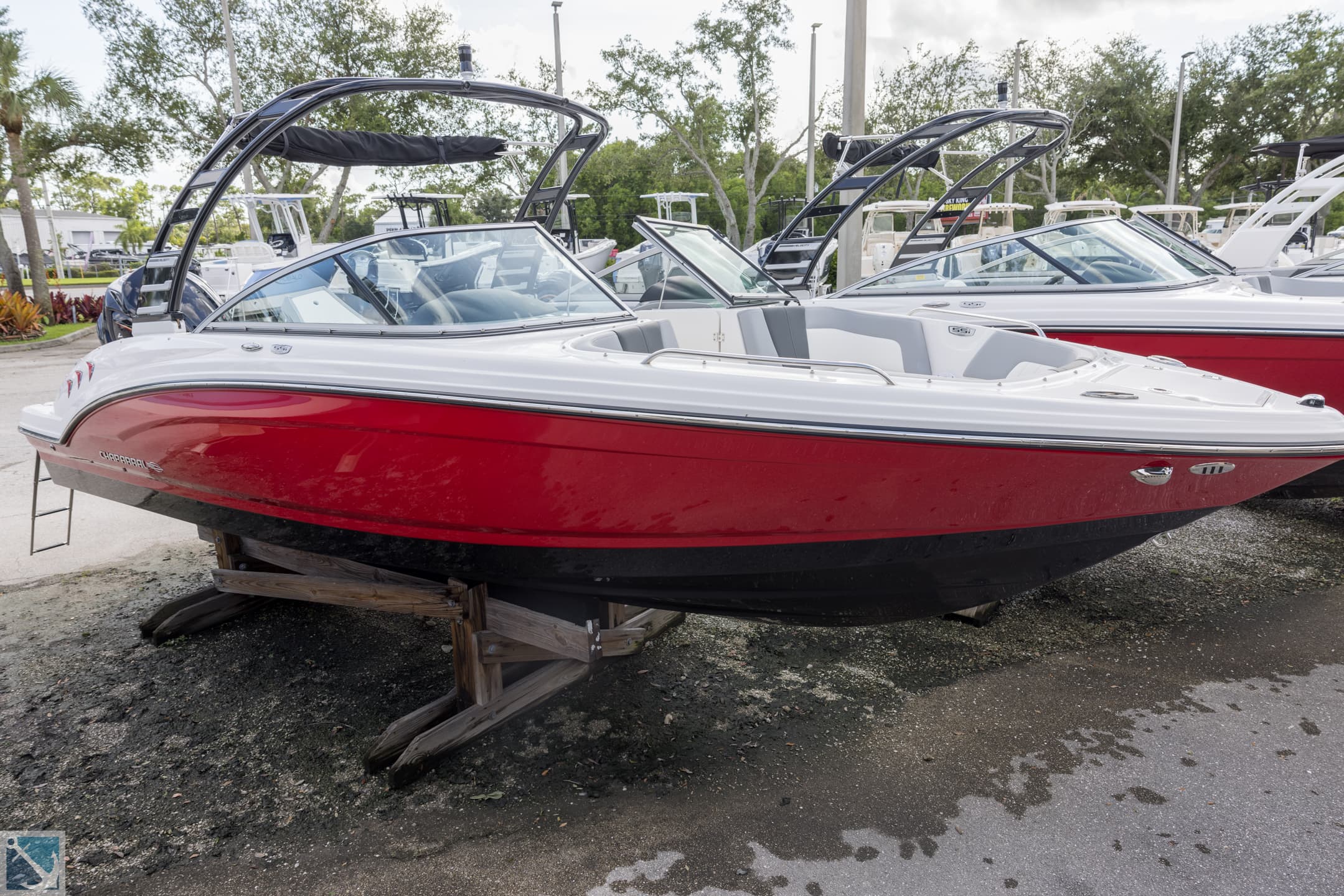 2025 Chaparral 23 SSi OB