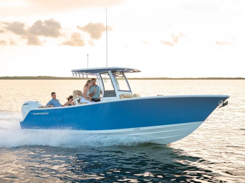 2027 Sportsman Heritage 261 Center Console — photo 1 of 1