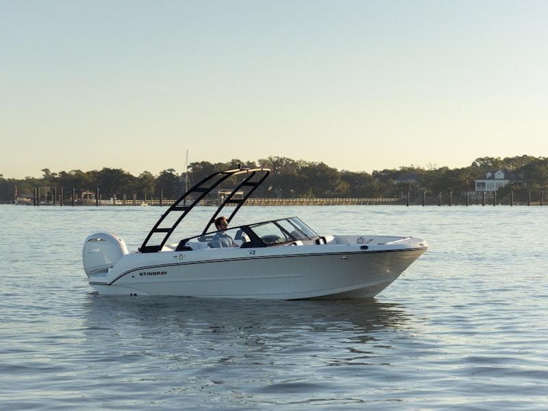 2027 Stingray 20 SBX