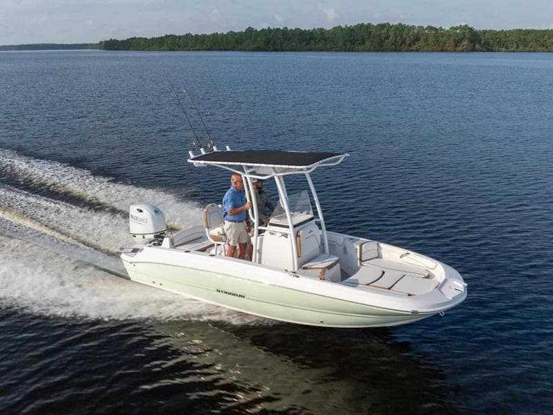 2027 Stingray 20CC