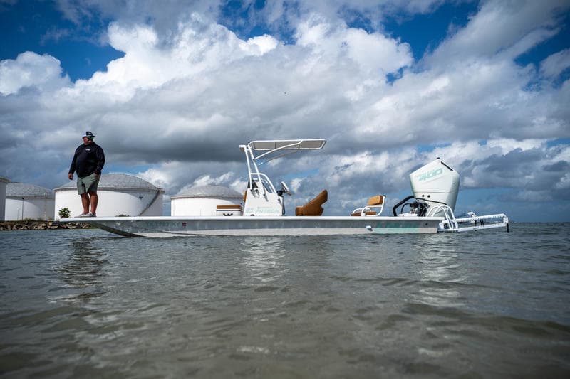 2027 El Pescador 25 Patron