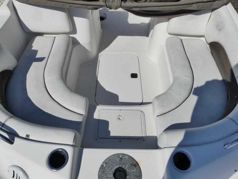 2012 Hurricane SunDeck Sport 188 OB
