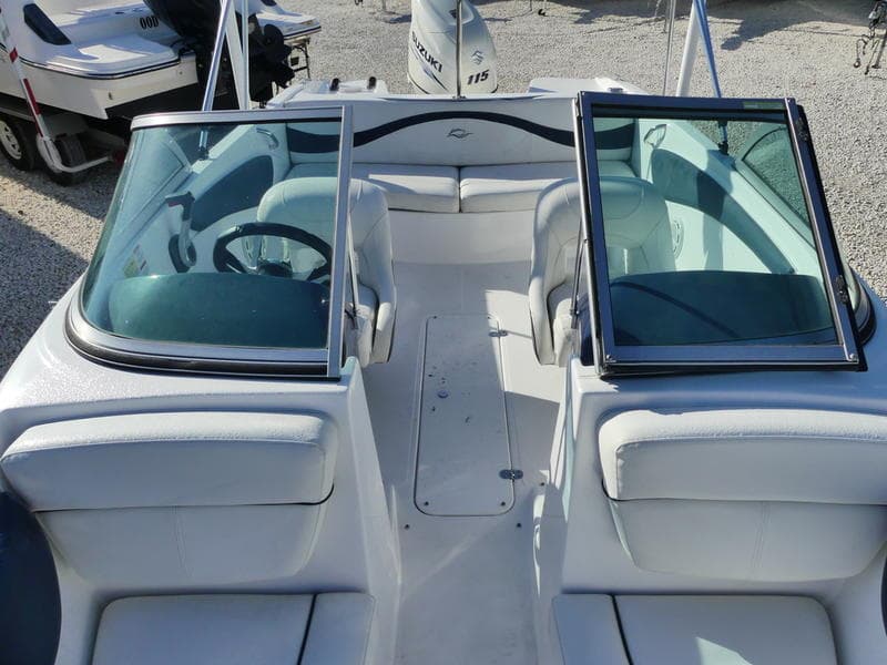 2016 Rinker 186 Captiva Bowrider