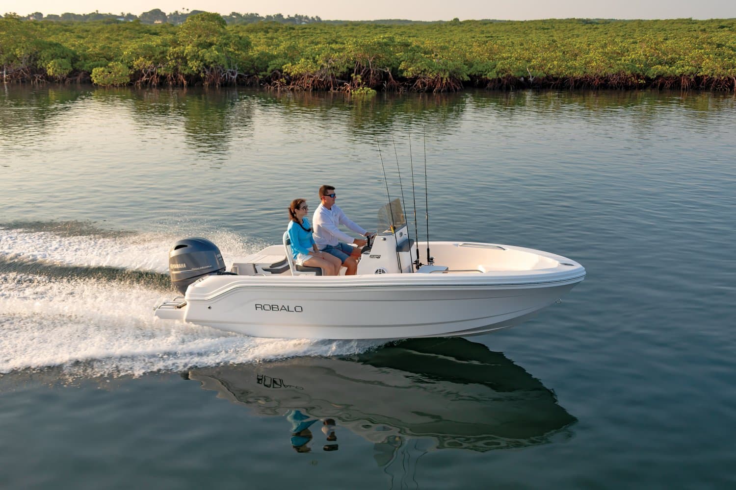 2027 Robalo R160